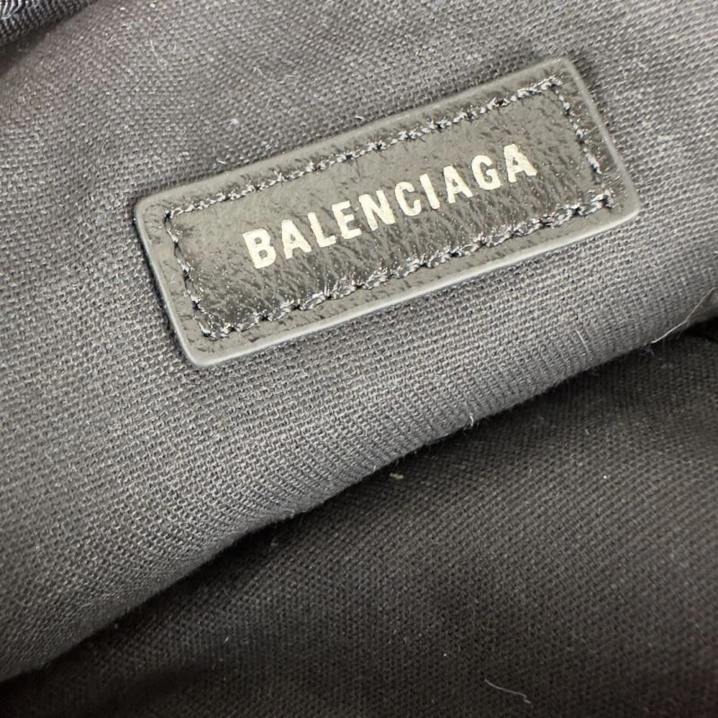 Balenciaga  Vertical Motorcycle Bag in Oil Wax Black Lightweight 70065