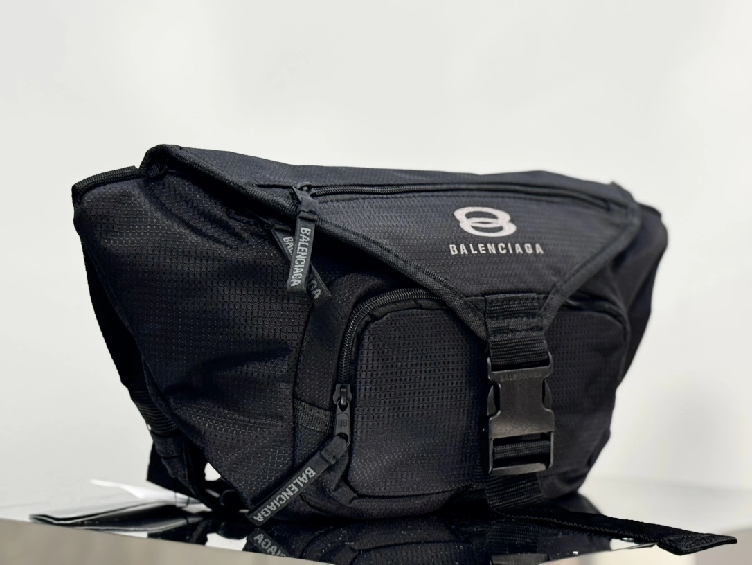 Balenciaga Unity Sport Icon Nylon Waist Bag with Adjustable Strap Comfortable 60862