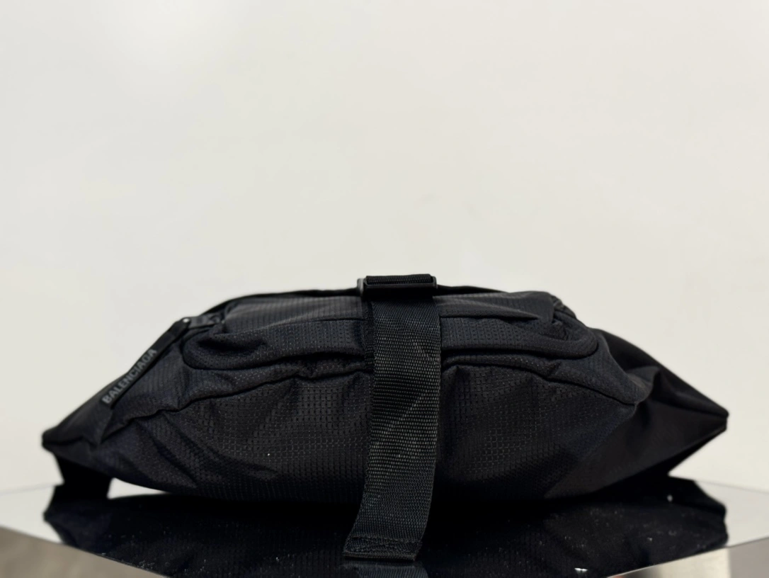 Balenciaga Unity Sport Icon Nylon Waist Bag with Adjustable Strap Comfortable 60862