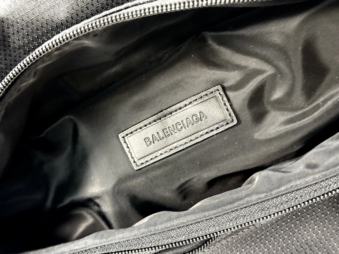 Balenciaga Unity Sport Icon Nylon Waist Bag with Adjustable Strap Comfortable 60862