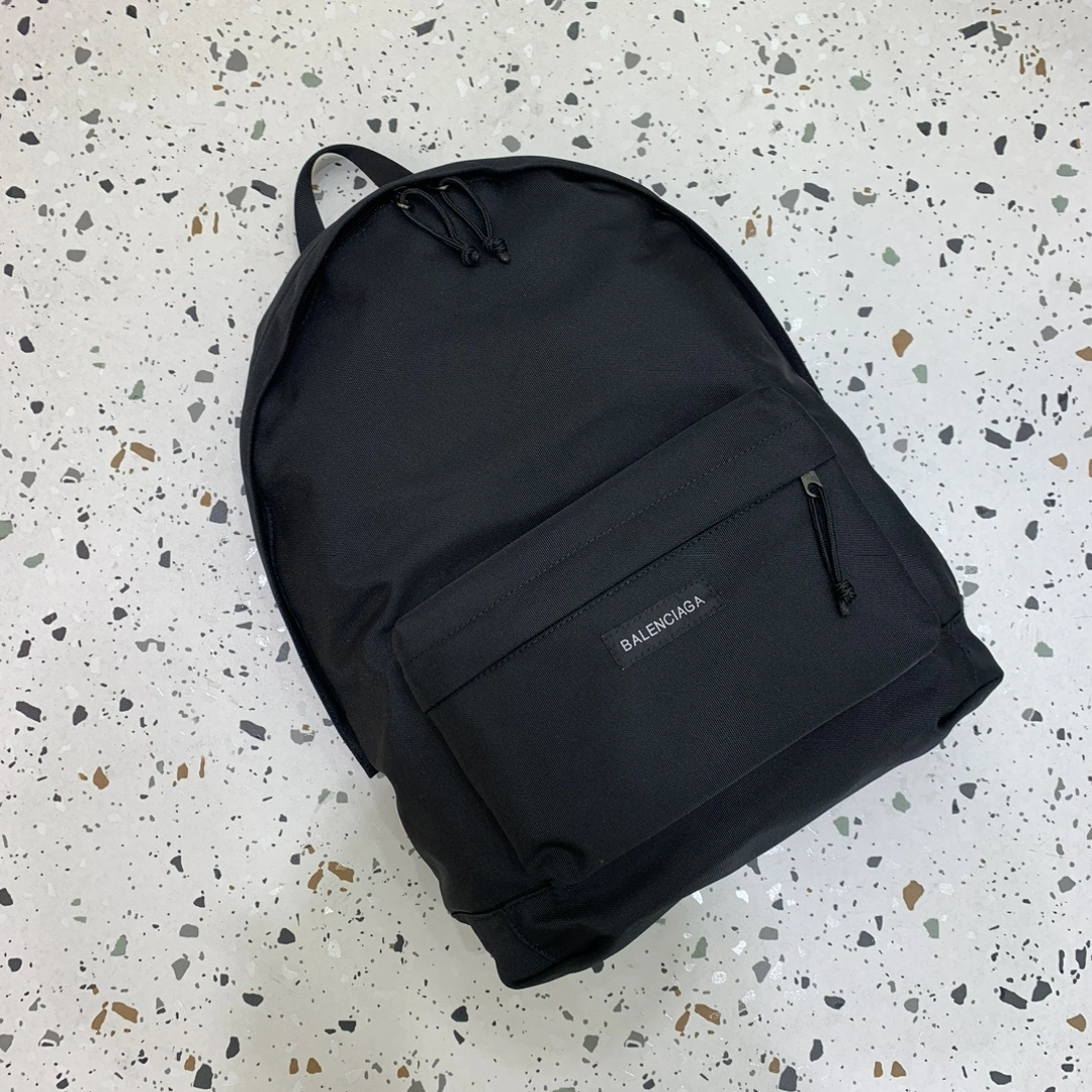Balenciaga Urban Chic Large  Backpack for Fashion Enthusiasts ZeroBulk 64740
