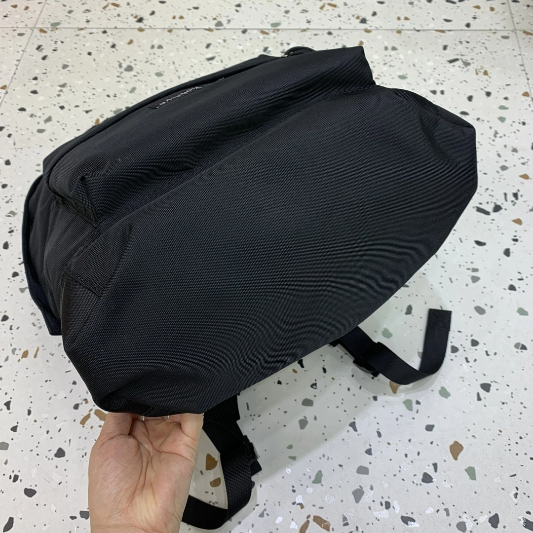 Balenciaga Urban Chic Large  Backpack for Fashion Enthusiasts ZeroBulk 64740