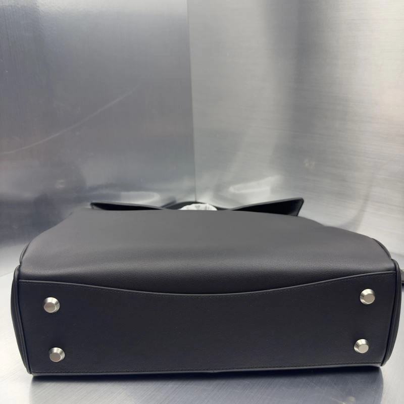 Sporty Balenciaga  Size Handbag Collection 69971