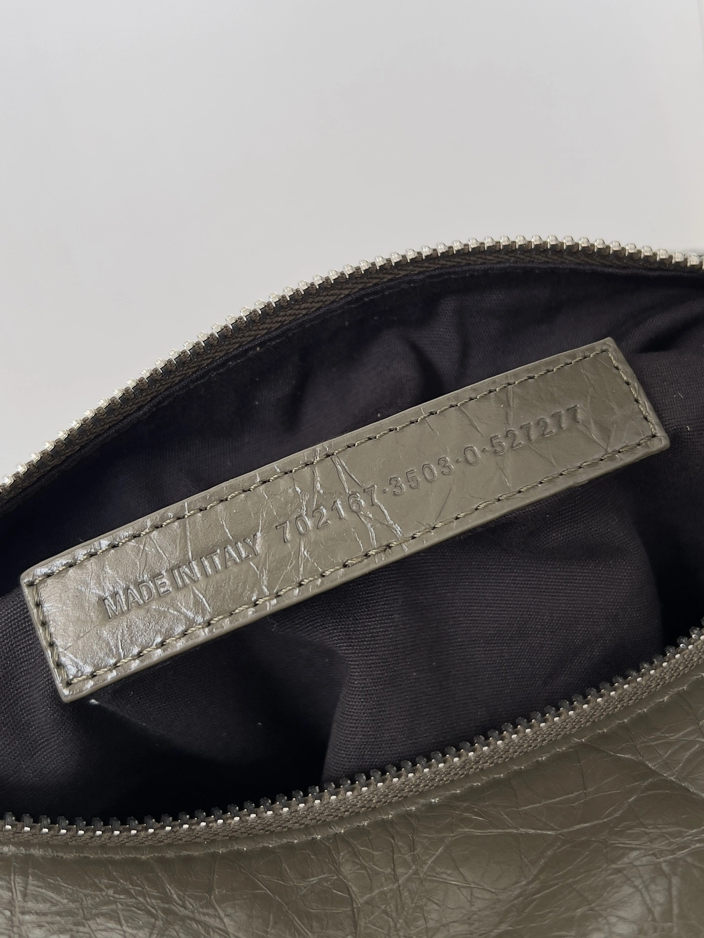 Balenciaga Vintage Lambskin Street Style Multifunctional Shoulder Bag Supportive 64657