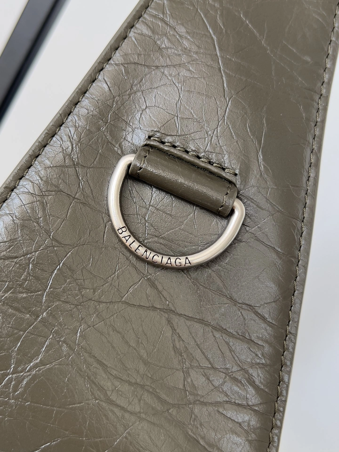 Balenciaga Vintage Lambskin Street Style Multifunctional Shoulder Bag Supportive 64657