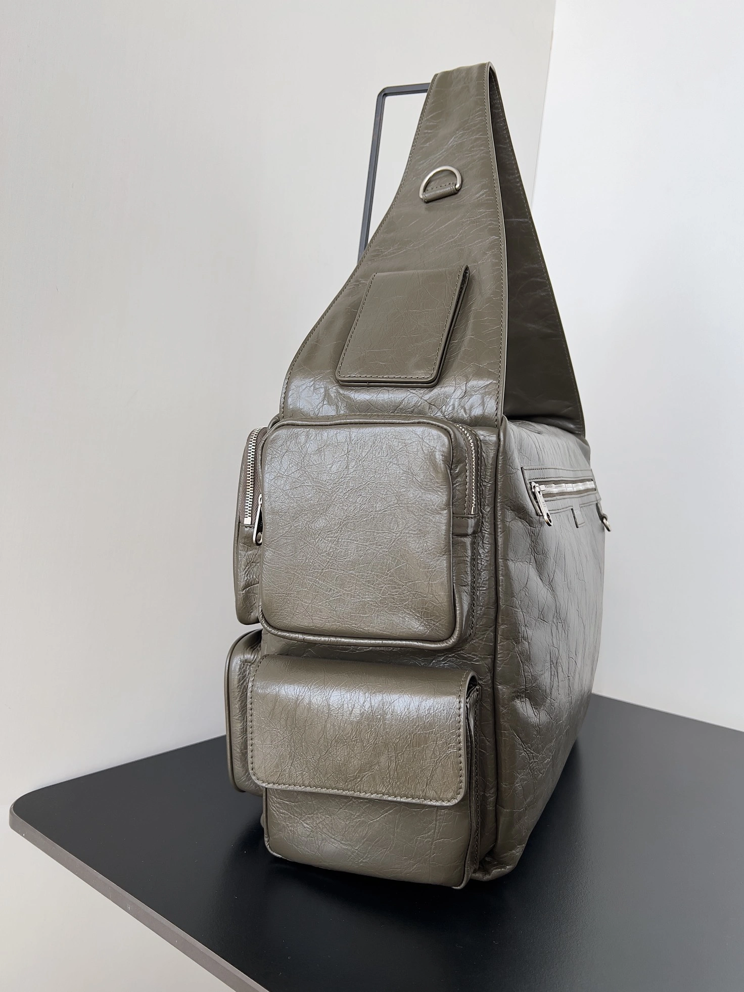 Balenciaga Vintage Lambskin  Multi-Function Street Style Tote MoistureWicking 64660