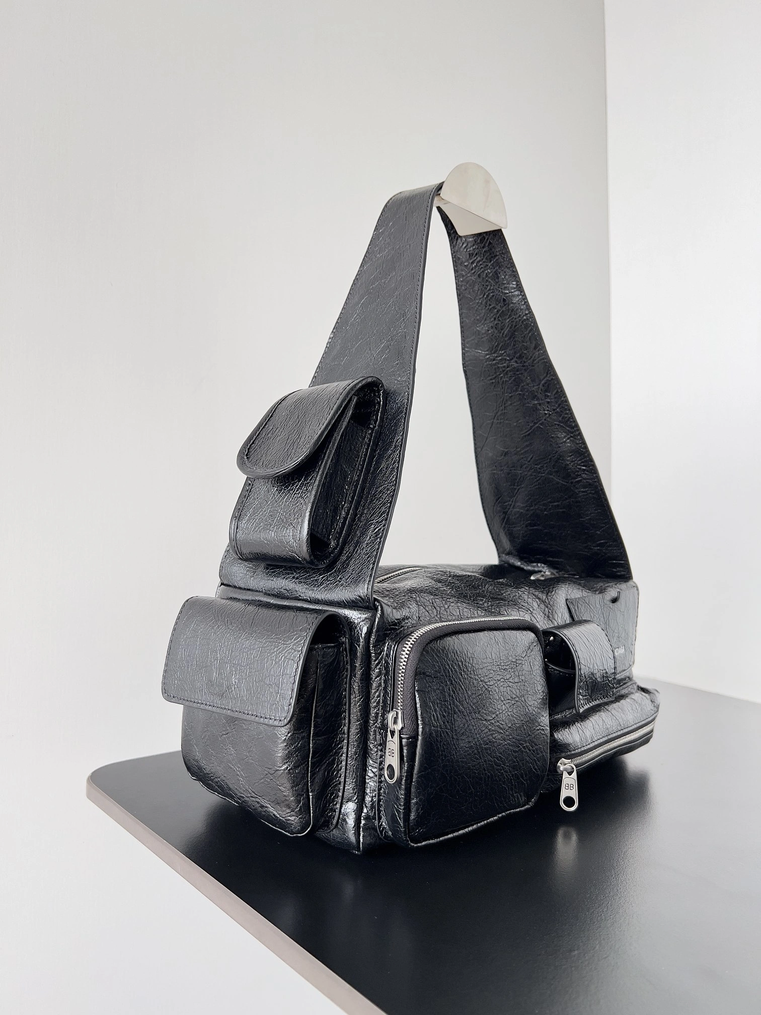 Balenciaga Vintage Workwear Sheepskin Punk Motorcycle Tote Bag Versatile 64664