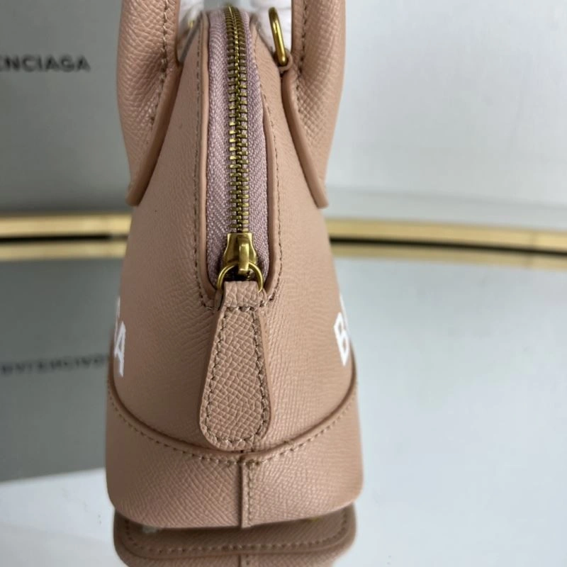 Balenciaga XXS Oversized Letter Shell Bag - Mini Fashion Statement TimelessDesign 78298
