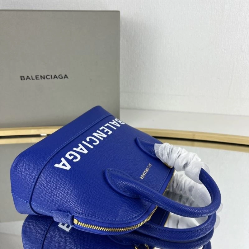 Balenciaga XXS Super Mini Trend-Disrupting Shell Bag UrbanChic 78305