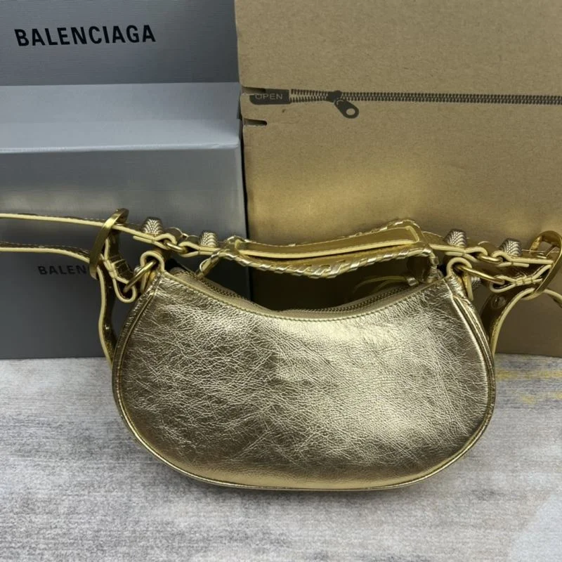 Popular Balenciaga Xiaojin Retro Motorcycle-Inspired Half Moon Dumpling Bag 38351