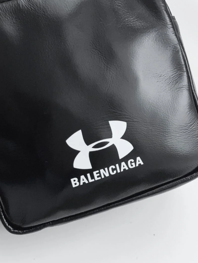 Balenciaga x Under Armour Black Leather Crossbody Bag Chic 38225