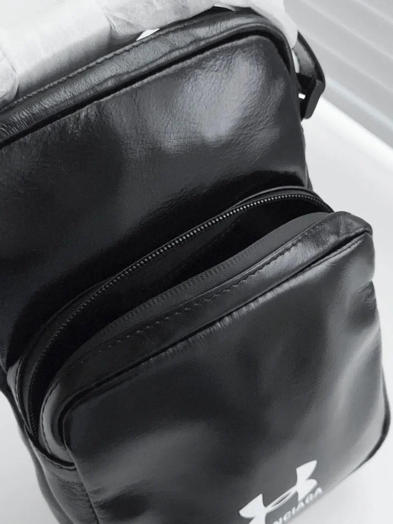 Balenciaga x Under Armour Black Leather Crossbody Bag Chic 38225