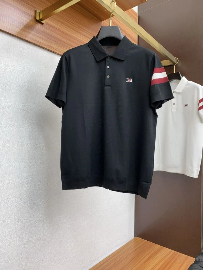 UrbanChic Bally T-Shirts 160975