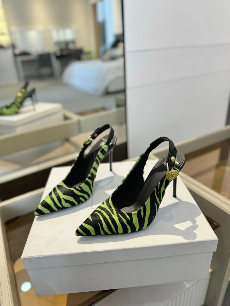 Comfortable Balmain Sandals 10561