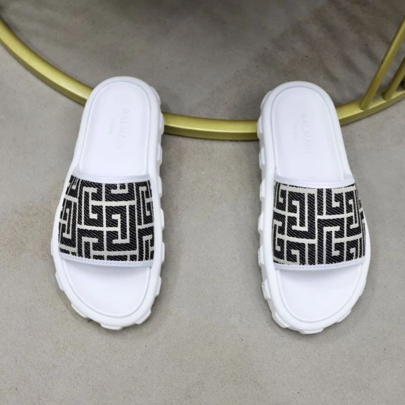 Balmain Sandals Versatile 14992