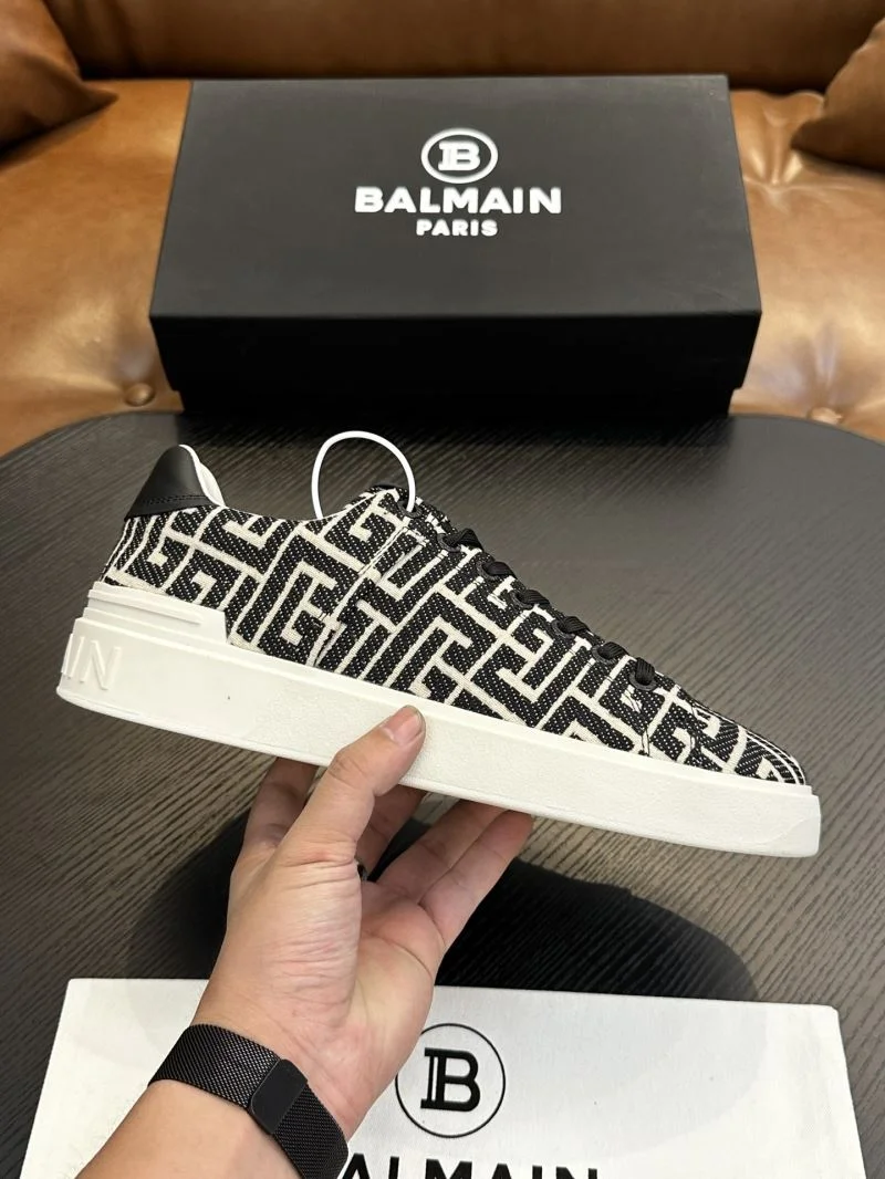 FlexibleFit Balmain Shoes 5300
