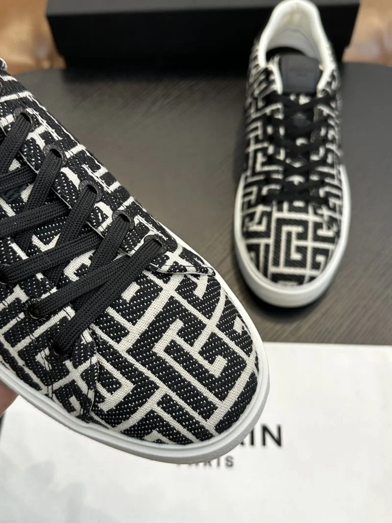 FlexibleFit Balmain Shoes 5300