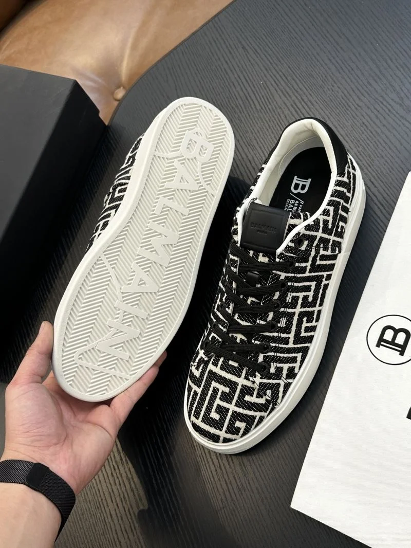 FlexibleFit Balmain Shoes 5300