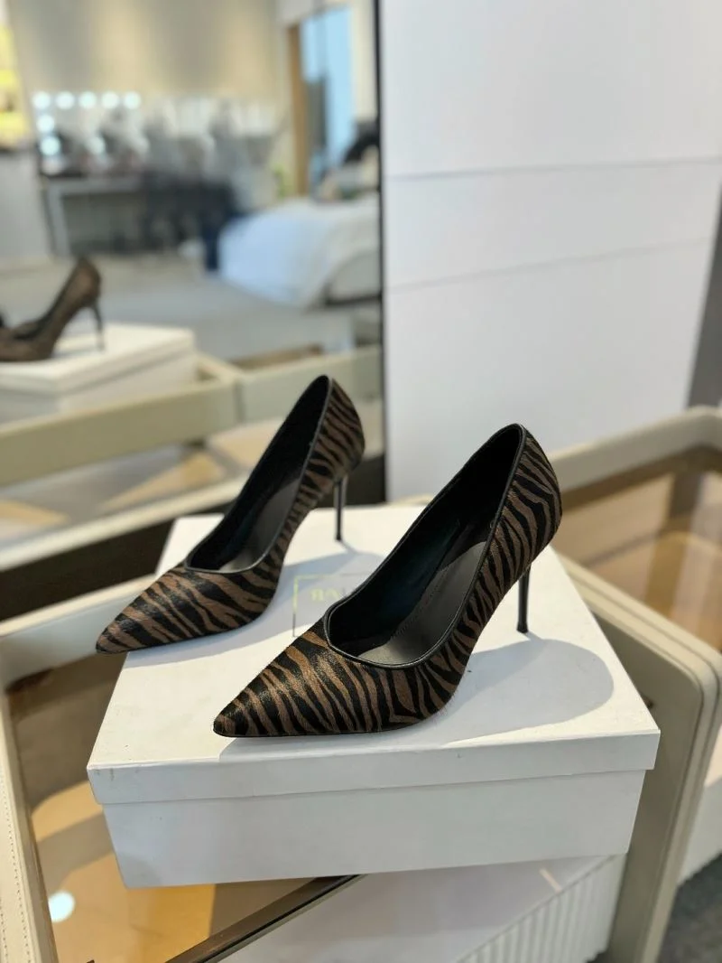 Supportive Balmain Shoes 10494
