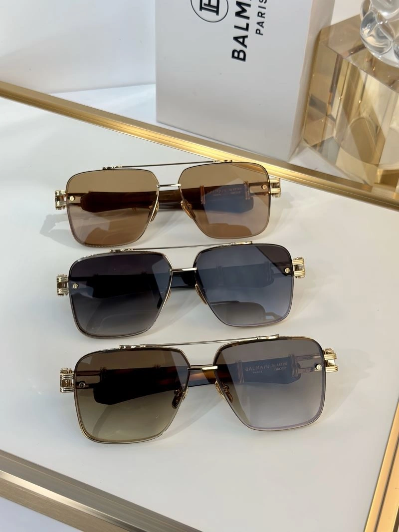 Balmain Sunglasses Youthful 277056