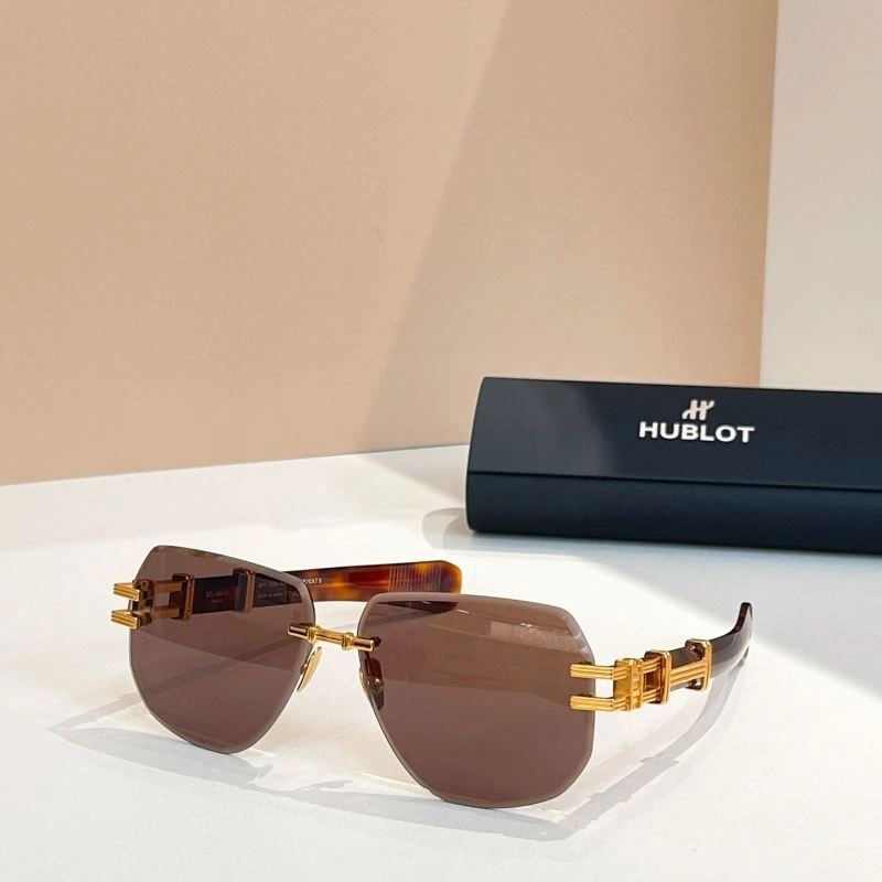 Balmain Sunglasses Unisex 277064
