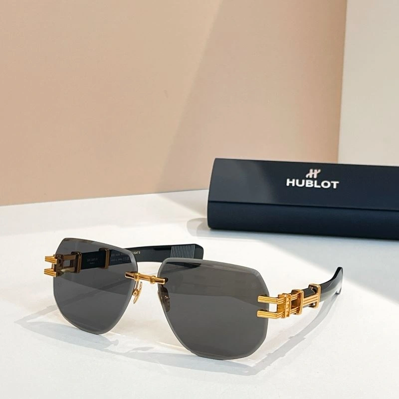 Balmain Sunglasses Unisex 277064