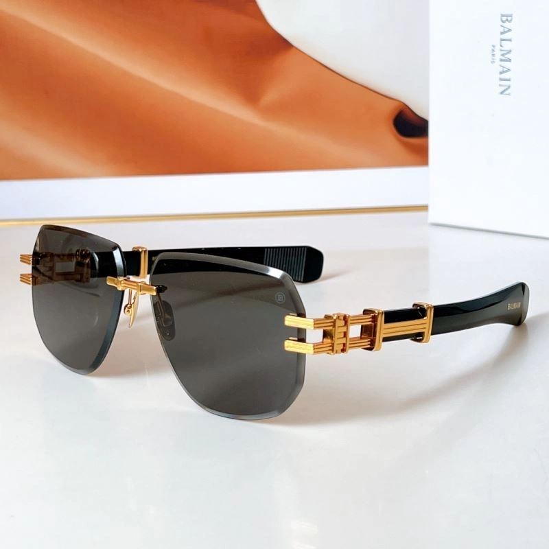 Balmain Sunglasses Functional 277041