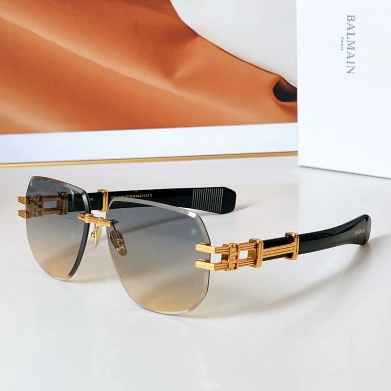 Balmain Sunglasses Functional 277041