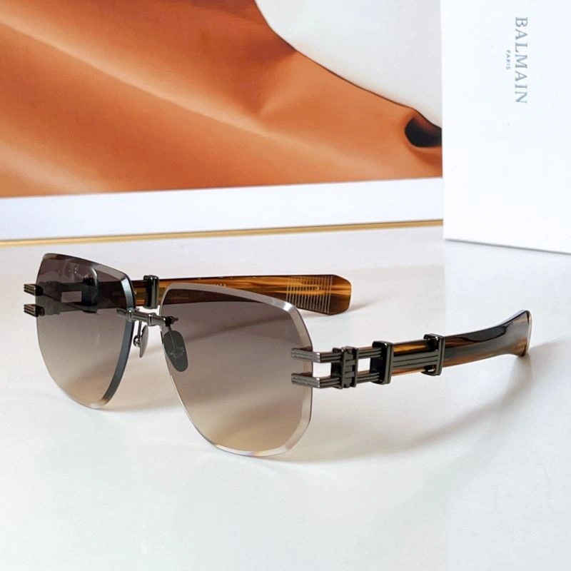Balmain Sunglasses Functional 277041