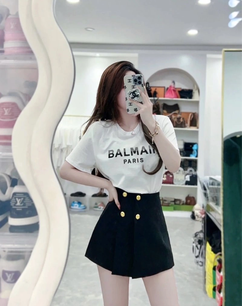 Versatile Balmain T-Shirts 98944