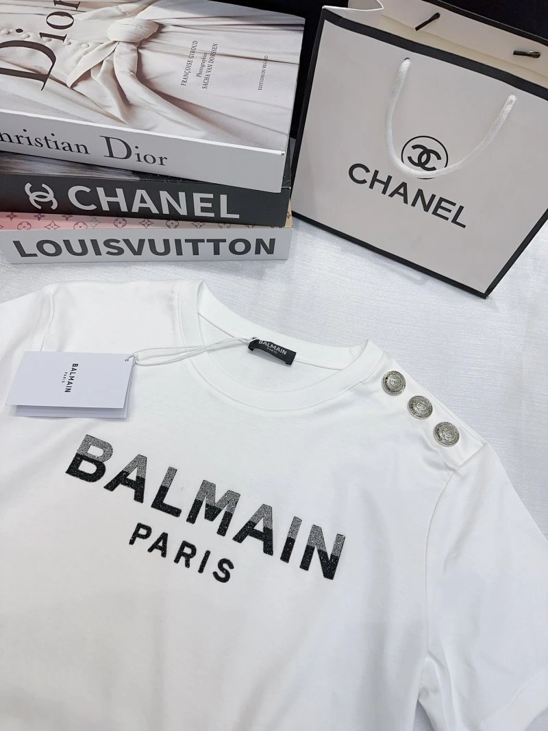 Versatile Balmain T-Shirts 98944
