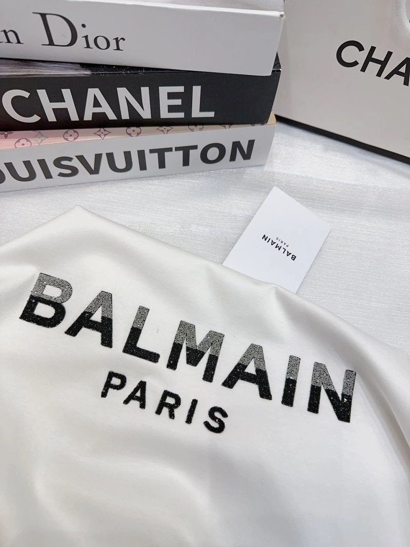 Versatile Balmain T-Shirts 98944
