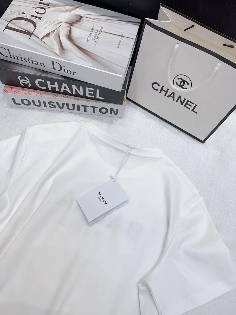 Versatile Balmain T-Shirts 98944