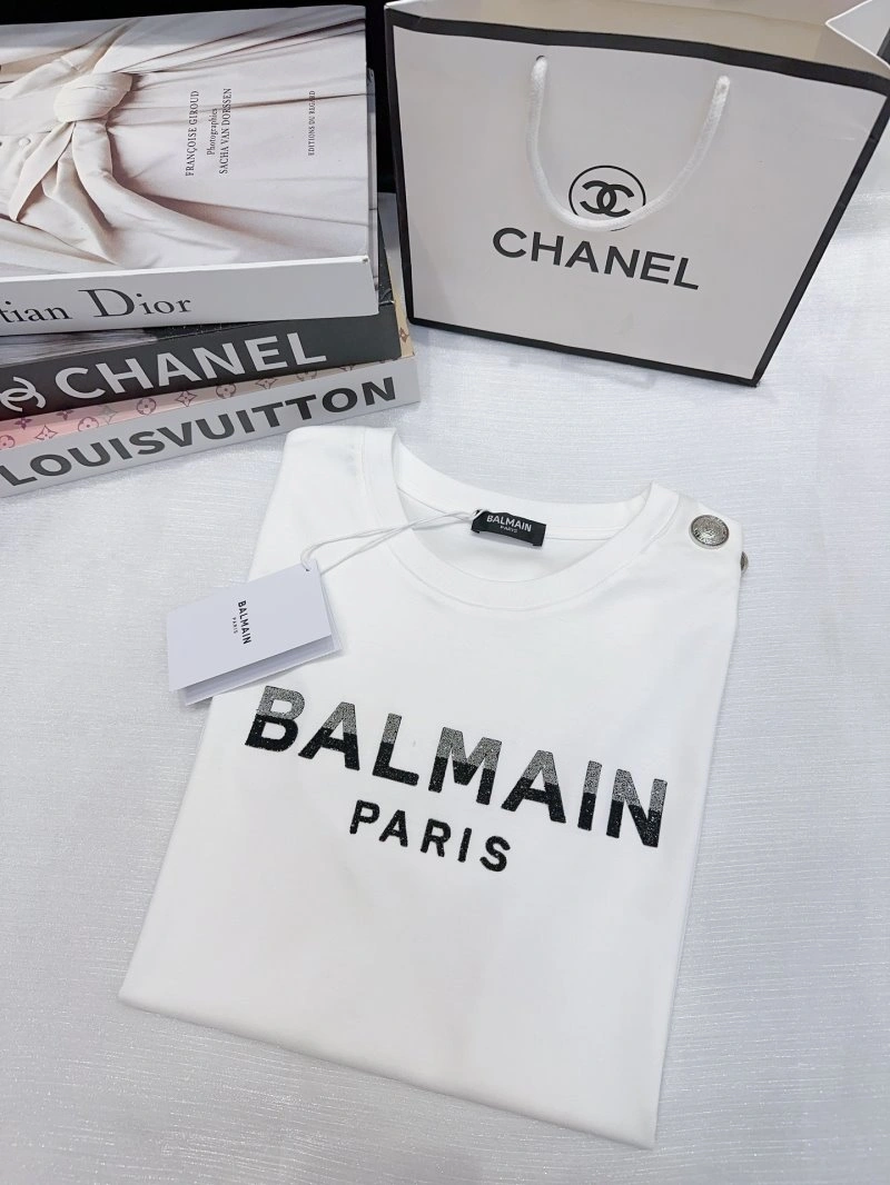 Versatile Balmain T-Shirts 98944