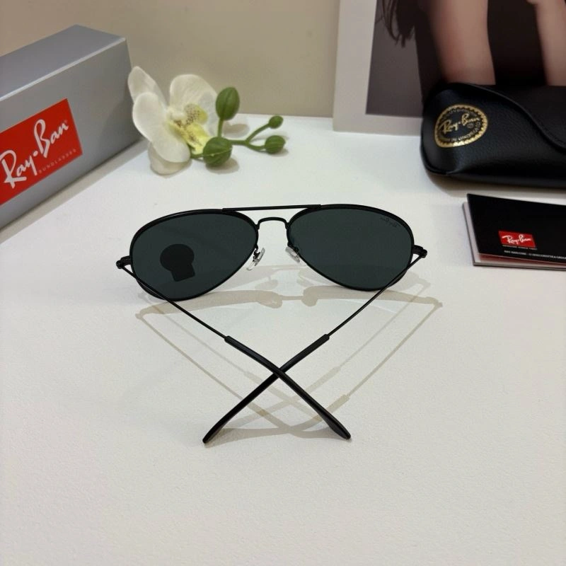 FlexibleFit Bay Ban Sunglasses 282198