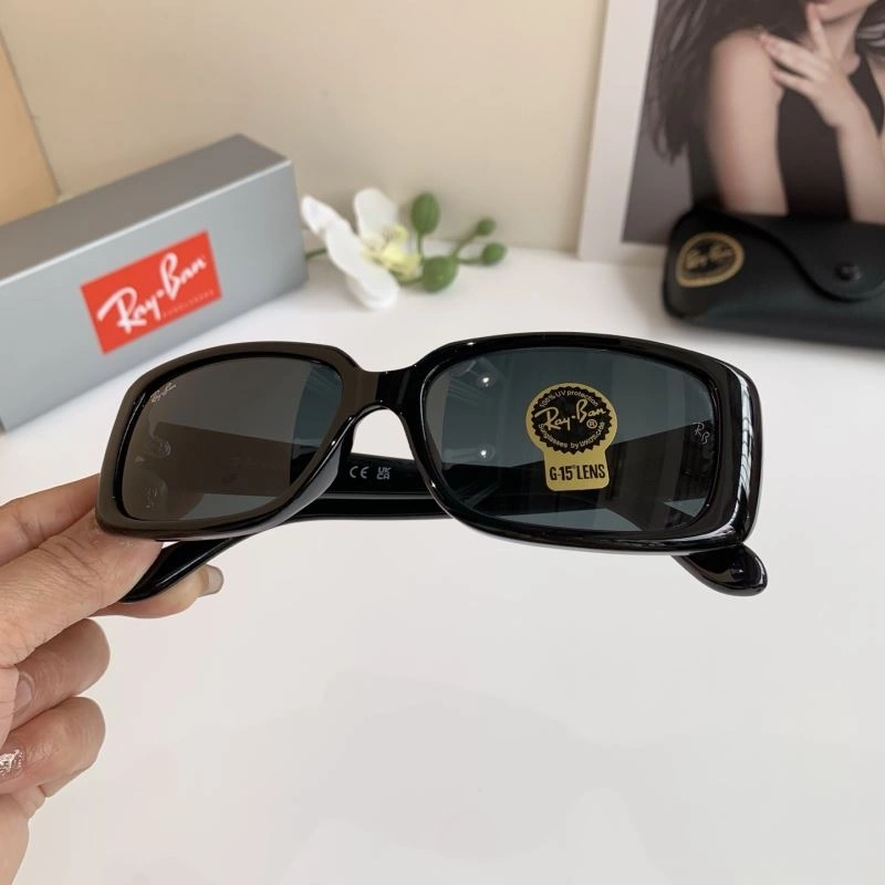 Sporty Bay Ban Sunglasses 282194