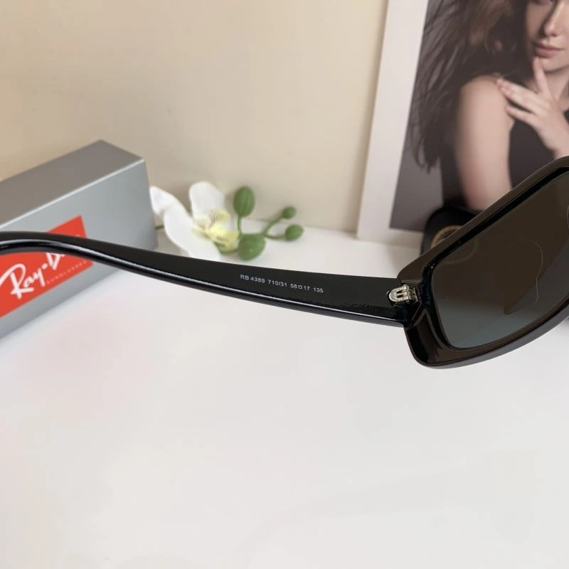 Sporty Bay Ban Sunglasses 282194