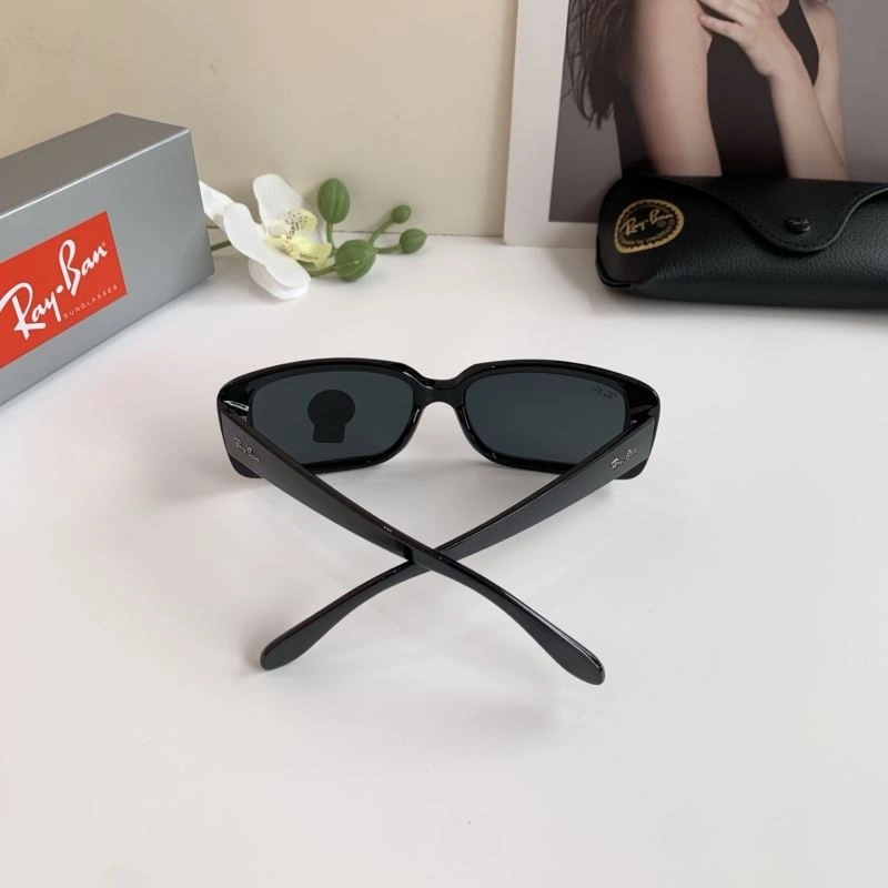 Sporty Bay Ban Sunglasses 282194