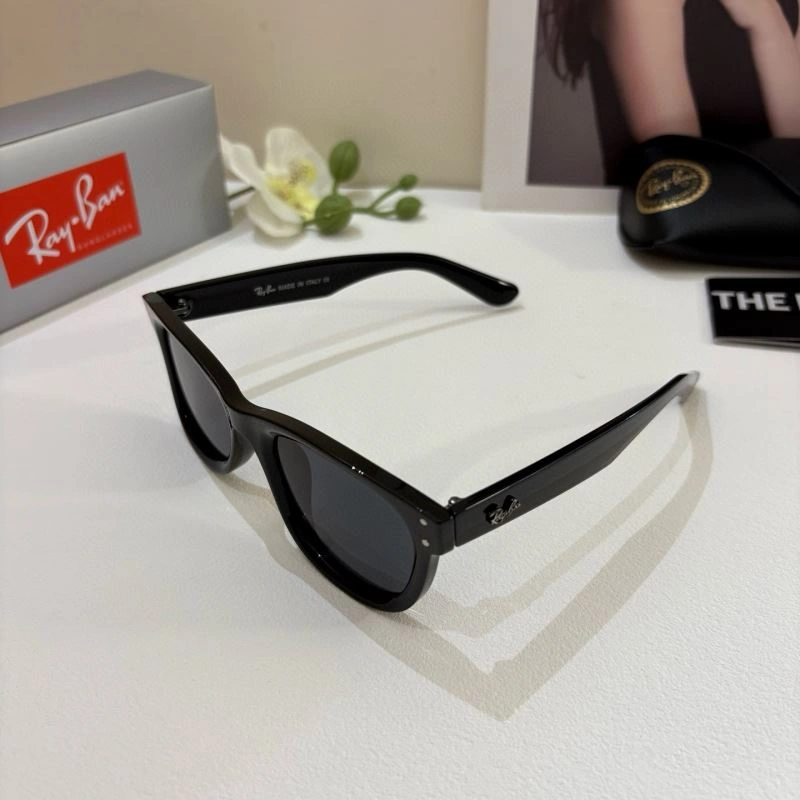 UrbanChic Bay Ban Sunglasses 282200