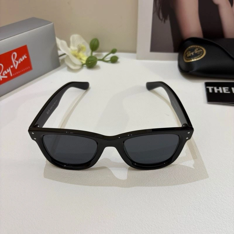 UrbanChic Bay Ban Sunglasses 282200
