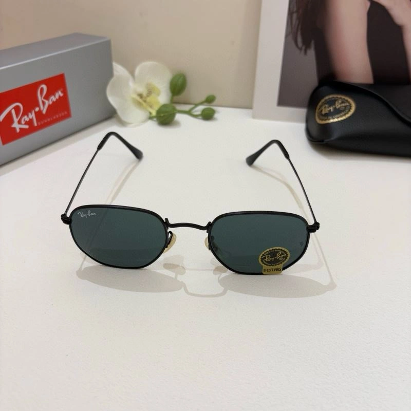 Chic Bay Ban Sunglasses 282181