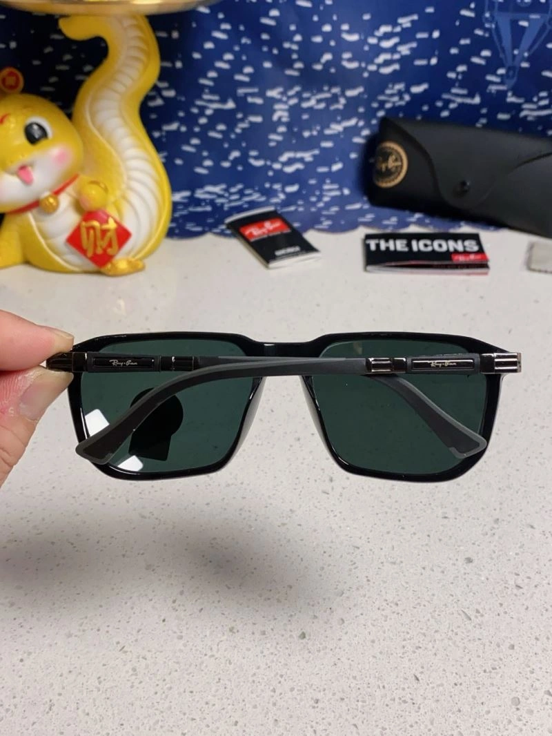 Classic Bay Ban Sunglasses 282254
