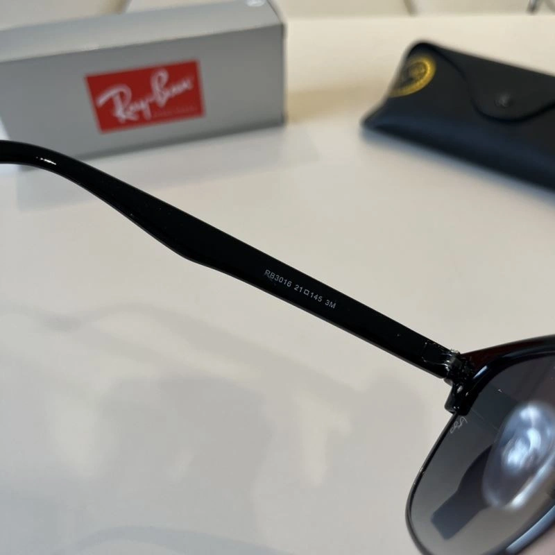 Lightweight Bay Ban Sunglasses 282249