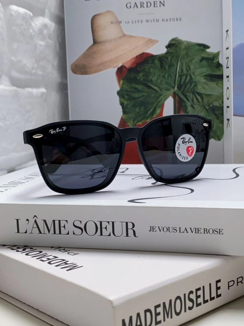 Casual Bay Ban Sunglasses 282224