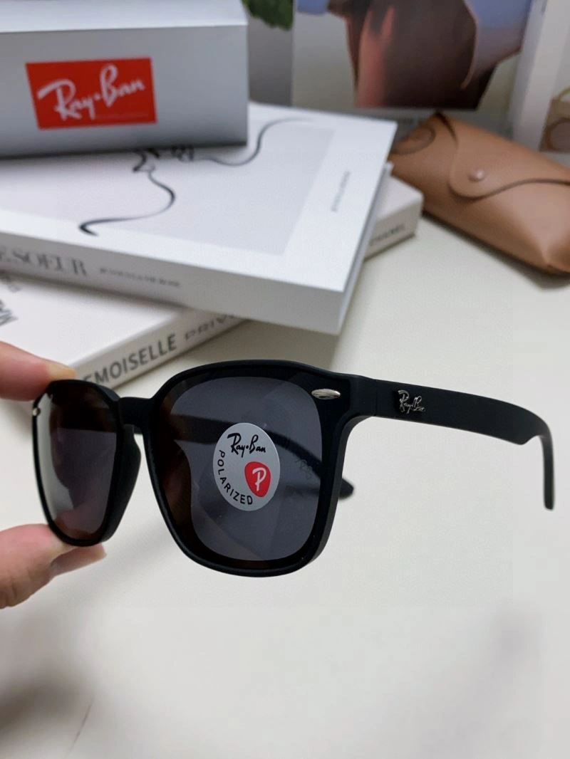 Casual Bay Ban Sunglasses 282224
