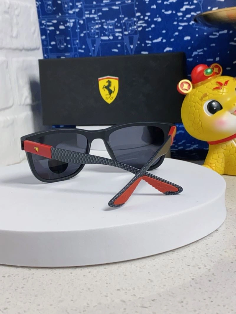 Bay Ban Sunglasses Compact 282205