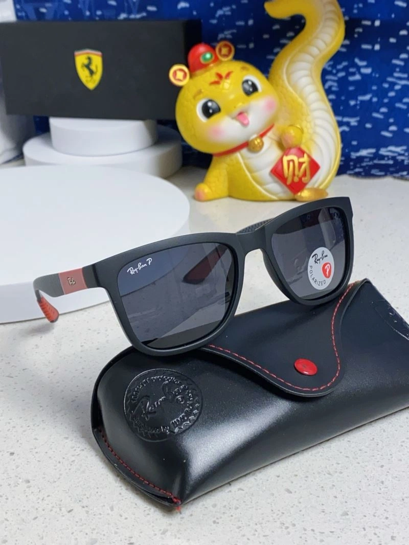 Bay Ban Sunglasses Compact 282205