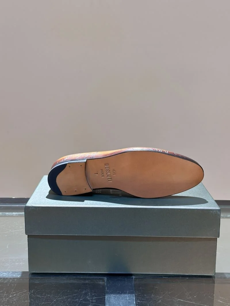 Vibrant Berluti Shoes 14933