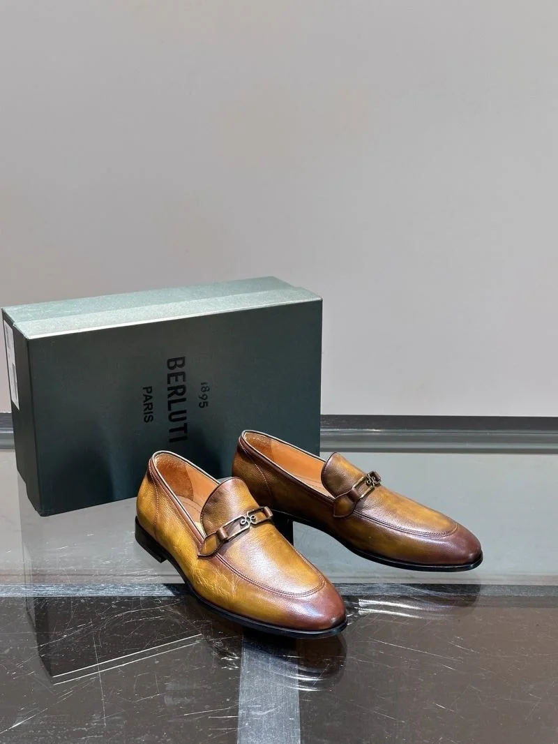 Berluti Shoes Versatile 14927