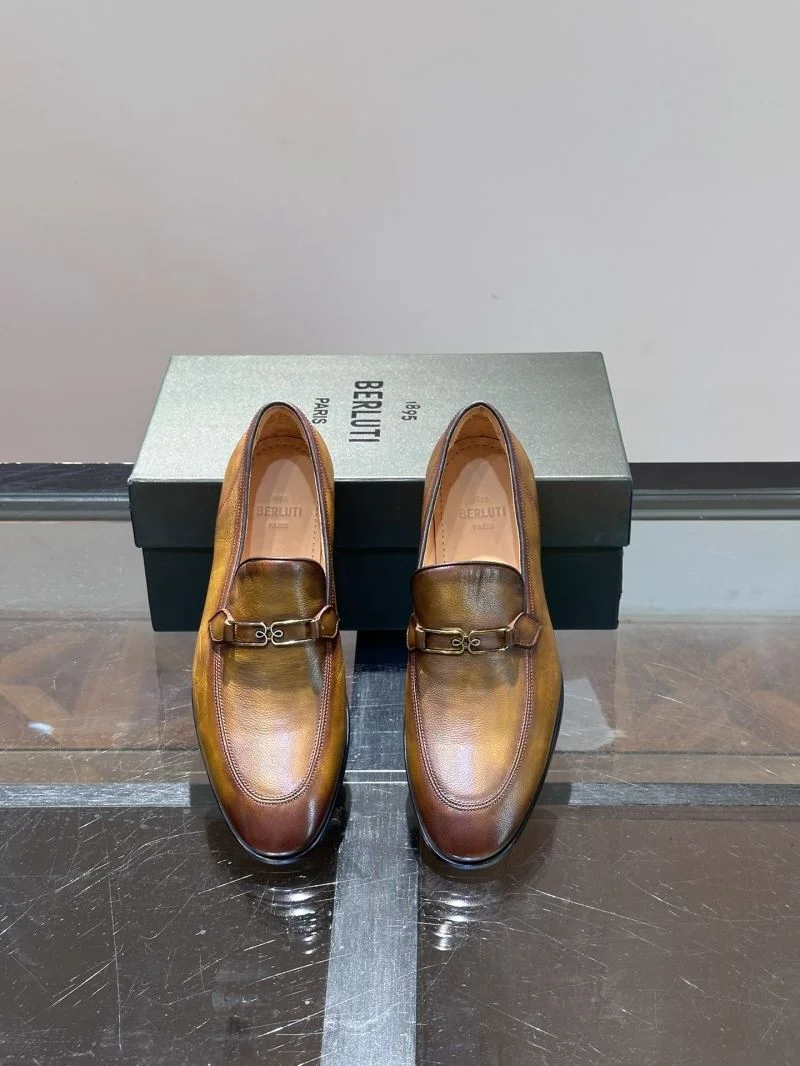 Berluti Shoes Versatile 14927